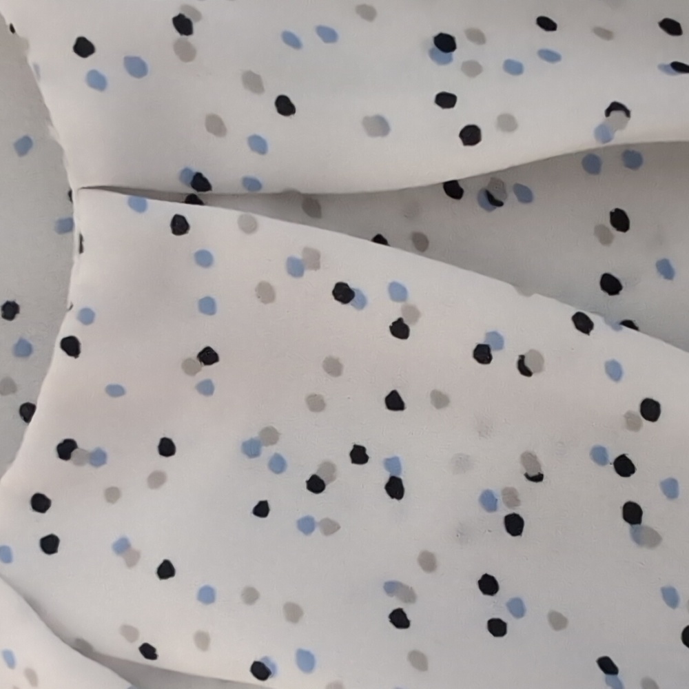 Loft Outlet White Whit Blue Gray Black Dots Sleeveless Blouse In Size XS - Picture 5 of 5